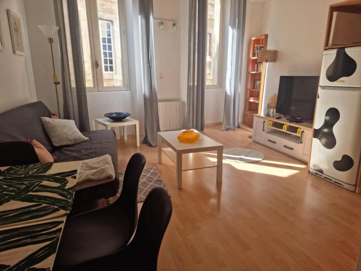 Apartment Appartement Intramuros En Hyper Centre Ville Avignon France