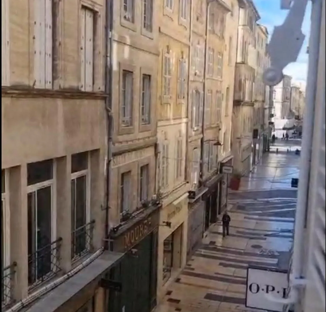 Appartement Intramuros En Hyper Centre Ville Avignon 0*,
