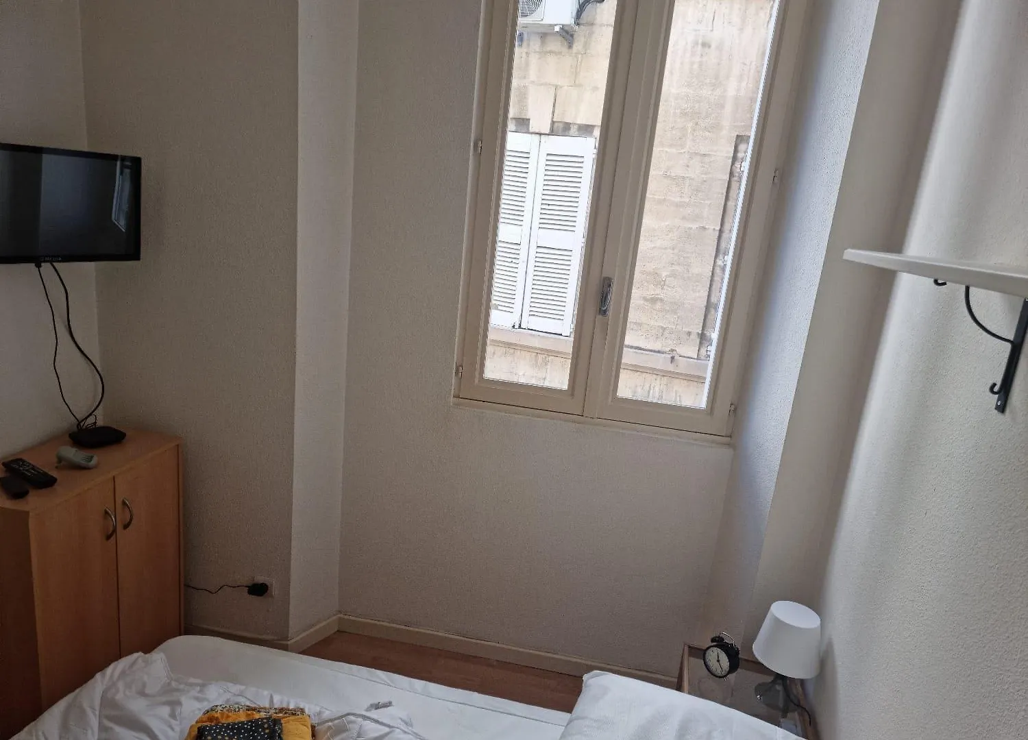 Apartment Appartement Intramuros En Hyper Centre Ville Avignon France