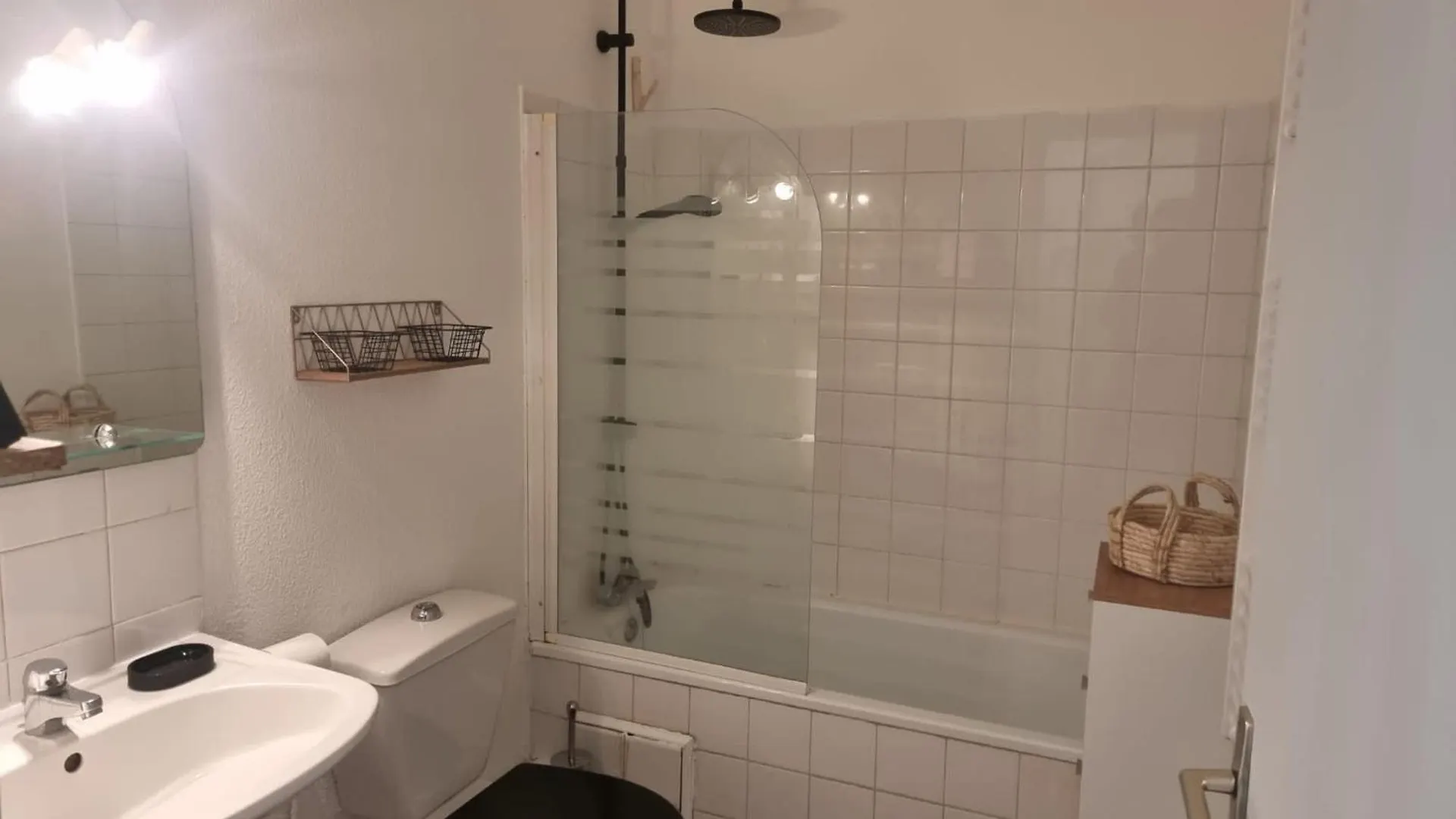 Appartement Intramuros En Hyper Centre Ville Avignon Apartment